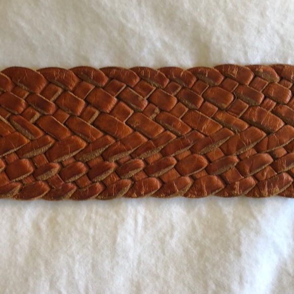 Belt - Picture 2 of 3